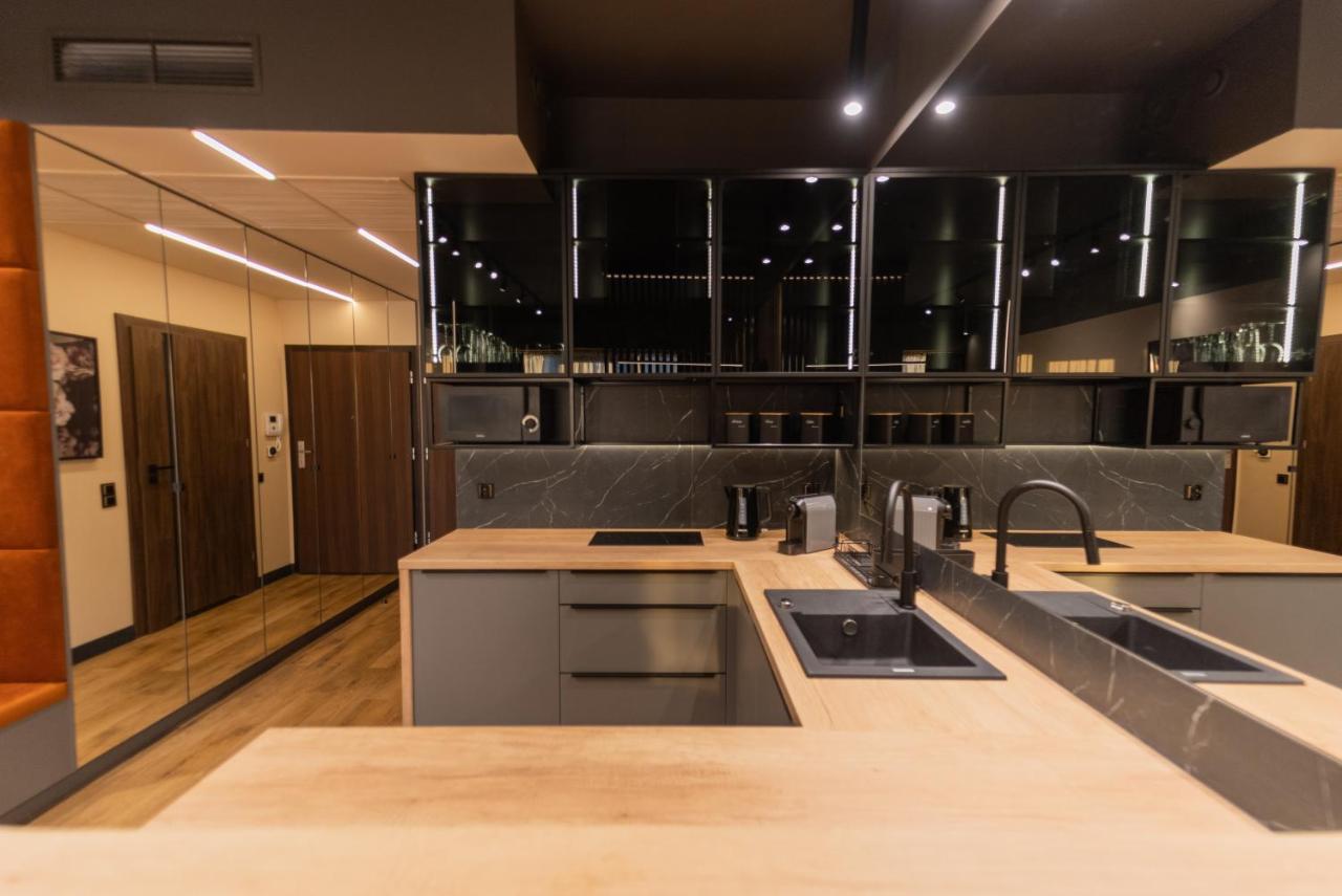 Hanza Tower Lux Sauna&Pool Щецин Экстерьер фото